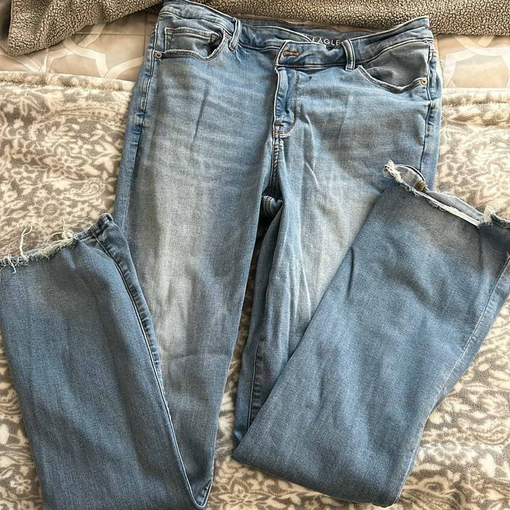 High rise skinny kick American eagle jeans